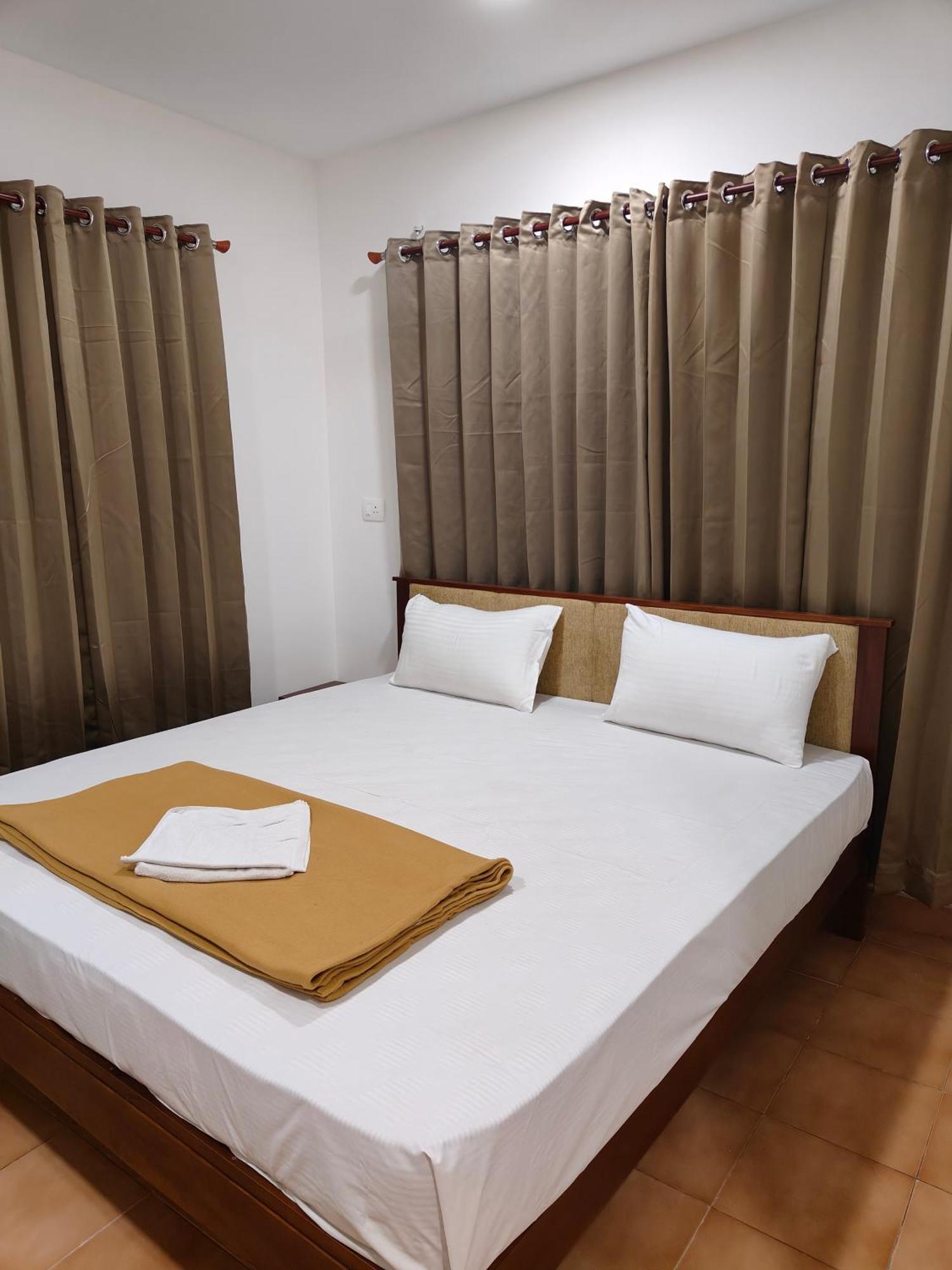 Hotel Nova Kochi ภายนอก รูปภาพ